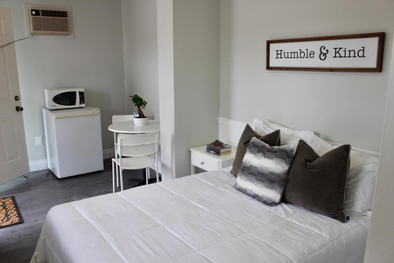 Lakeview Motel & Cottages Сабъл Бийч Екстериор снимка